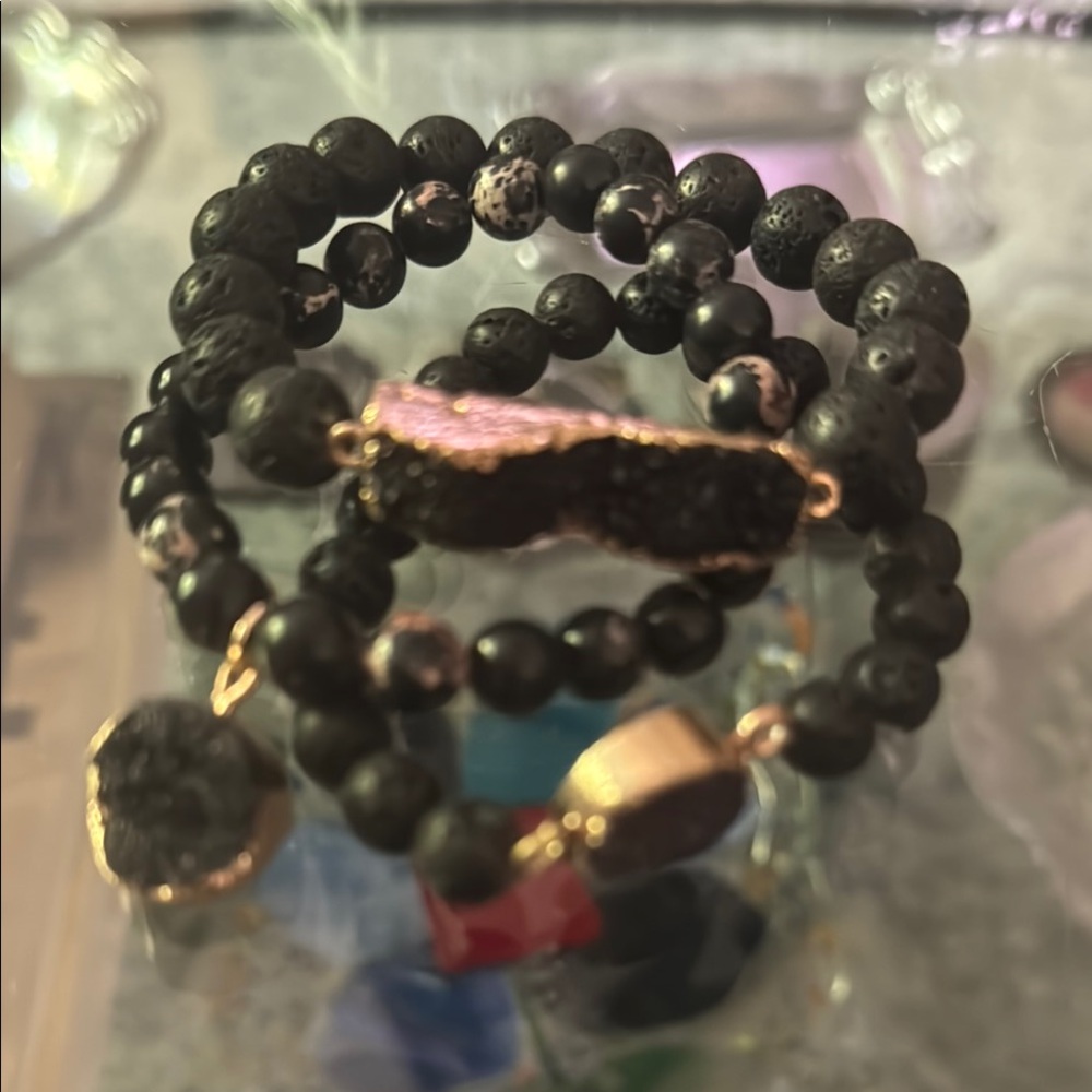Elegant Black and Gold Beaded Bracelet Set